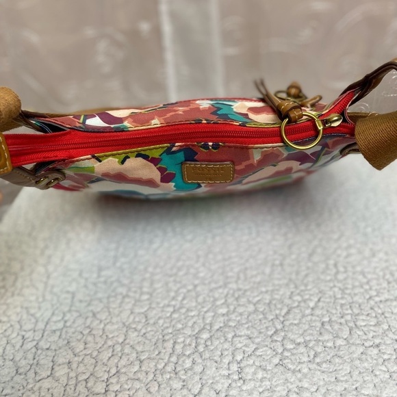 Fossil Coated Canvas Floral Crossbody Bag - Picture 12 of 16